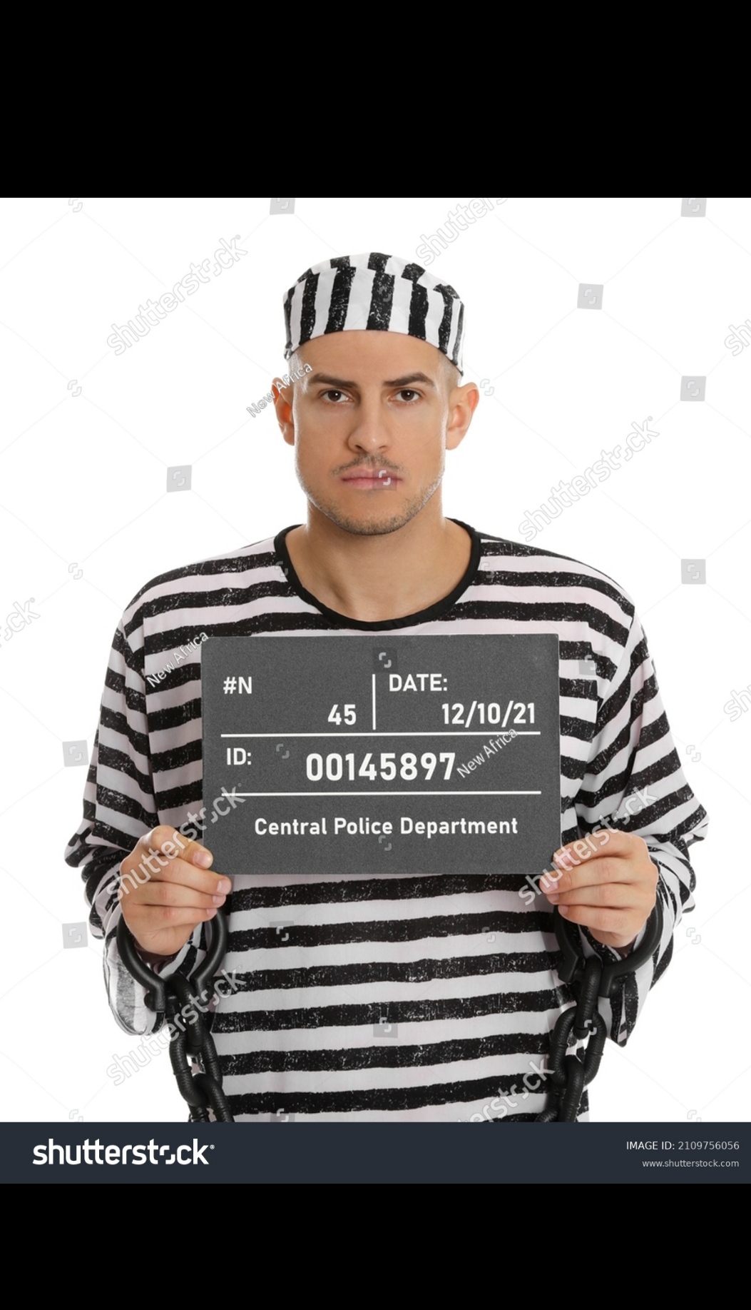 61186