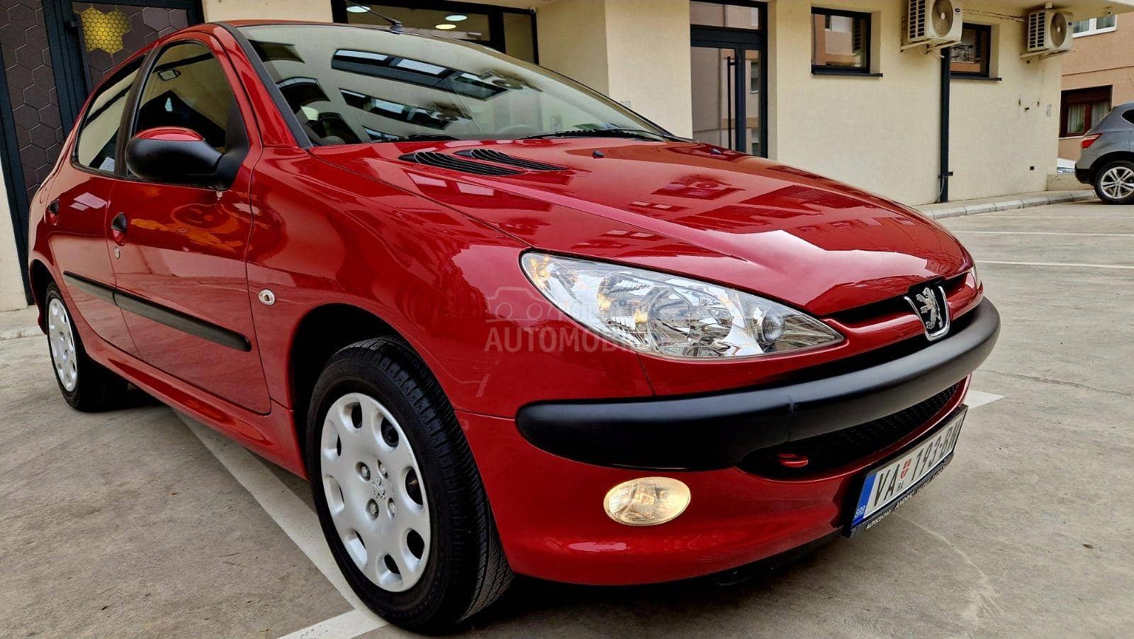 www.polovniautomobili.com